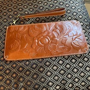 Patricia Nash brown leather wristlet